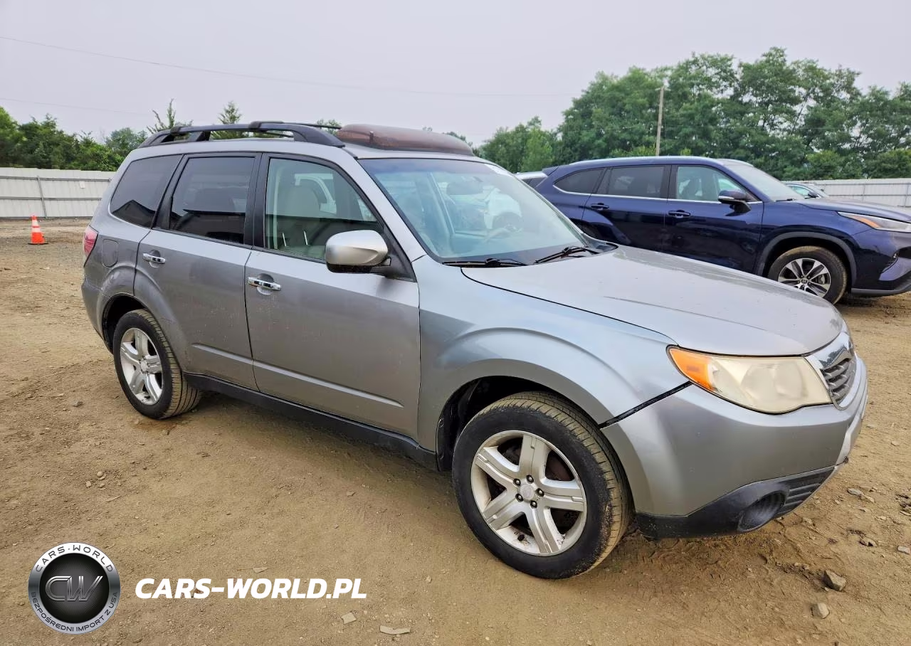 2009 Subaru Forester 2.5X Premium VIN:JF2SH636X9H742345 - 4