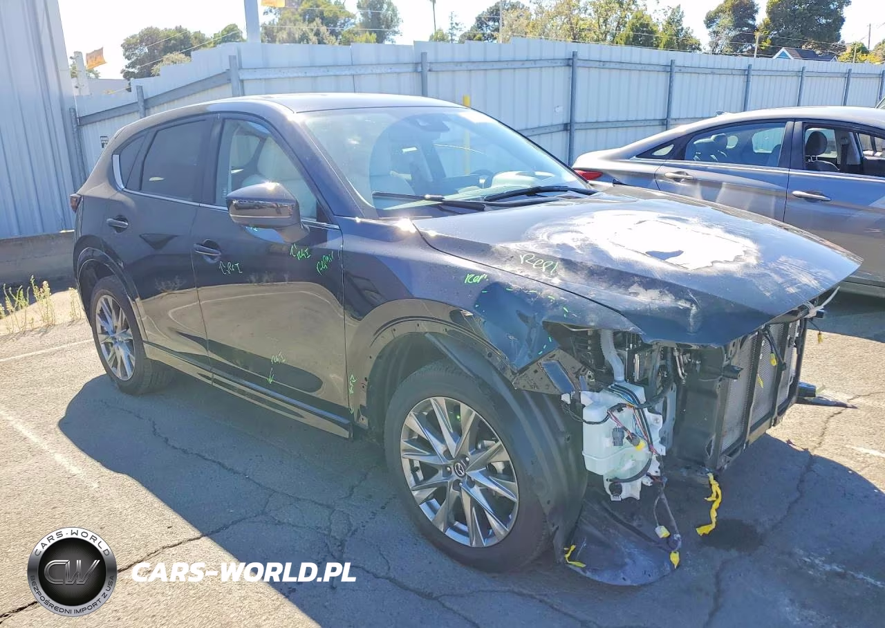 2025 Mazda Cx-5 Premium Plus VIN:JM3KFBEM5S0635692 - 4