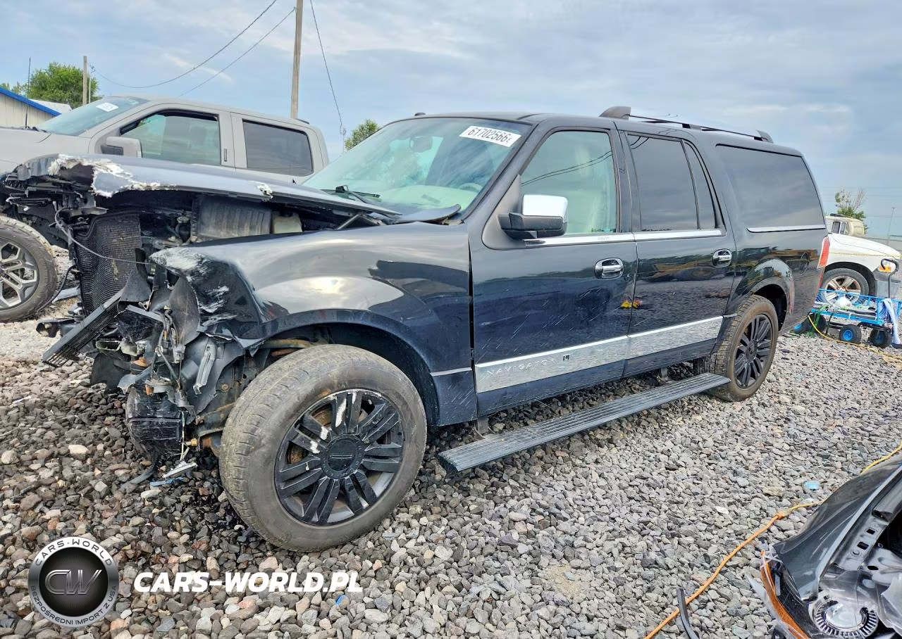 2014 Lincoln Navigator L