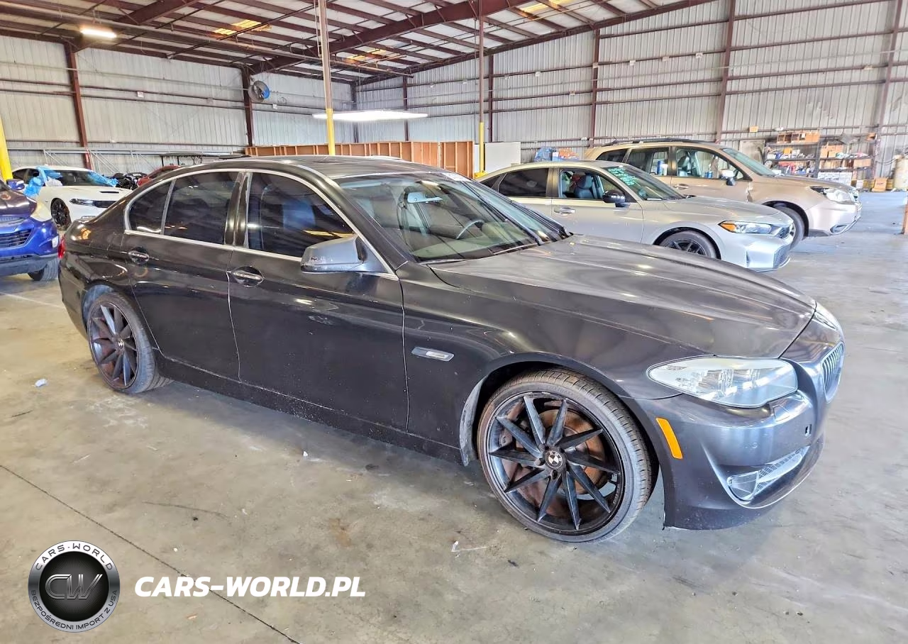 2012 BMW 528 I VIN:WBAXG5C52CDW24617 - 4