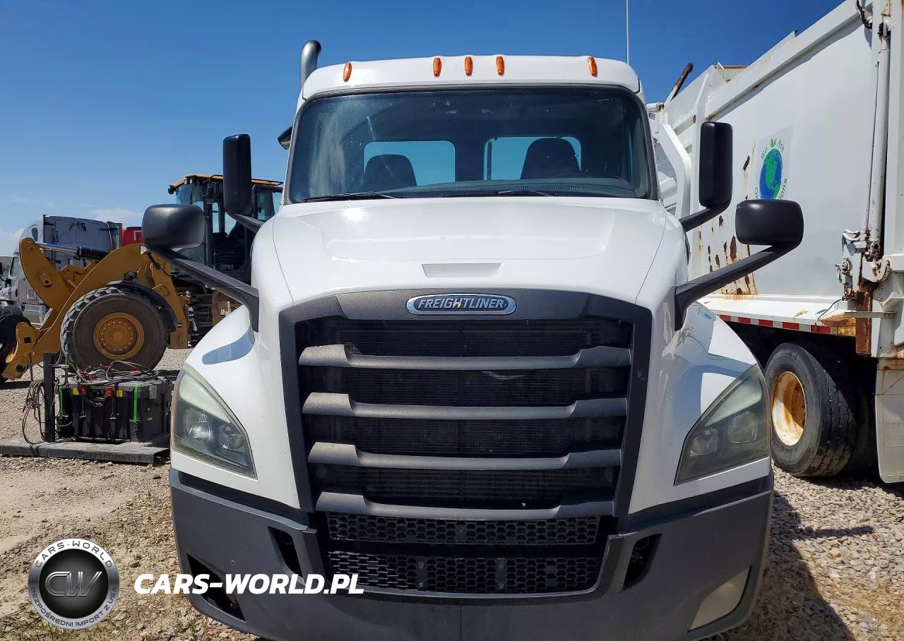 2019 Freightliner M2 - Semi Truck VIN:1FUJHLDRXKLKJ2759 - 5