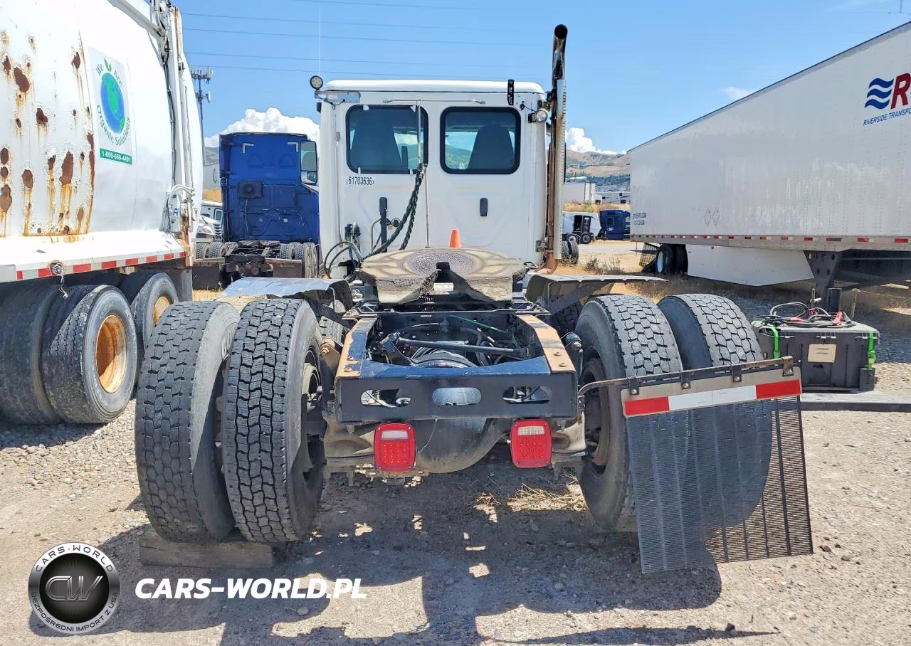 2019 Freightliner M2 - Semi Truck VIN:1FUJHLDRXKLKJ2759 - 6