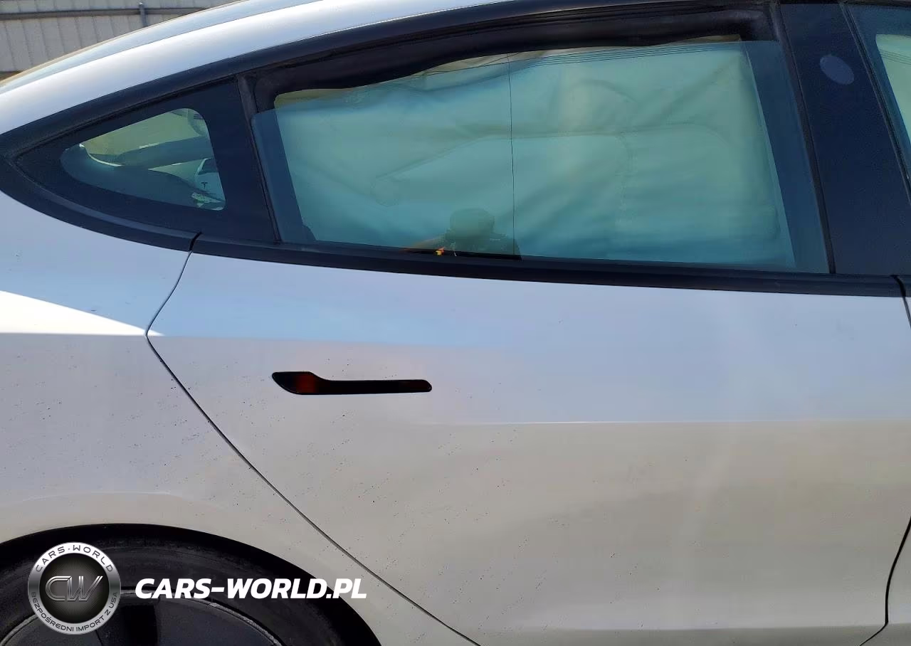 2022 Tesla Model 3 VIN:5YJ3E1EA8NF357084 - 10