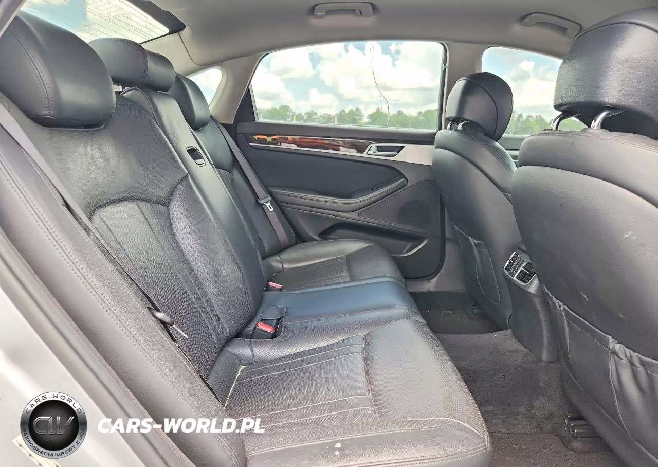 2018 Genesis G80 3.8 VIN:KMHGN4JE0JU235215 - 10