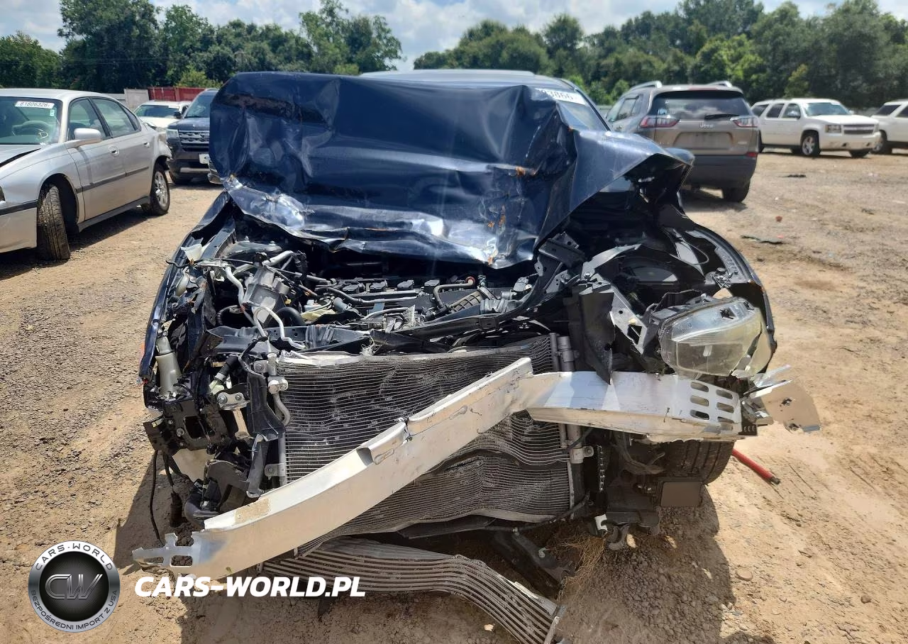 2018 Honda Civic Touring VIN:2HGFC1F97JH643554 - 5