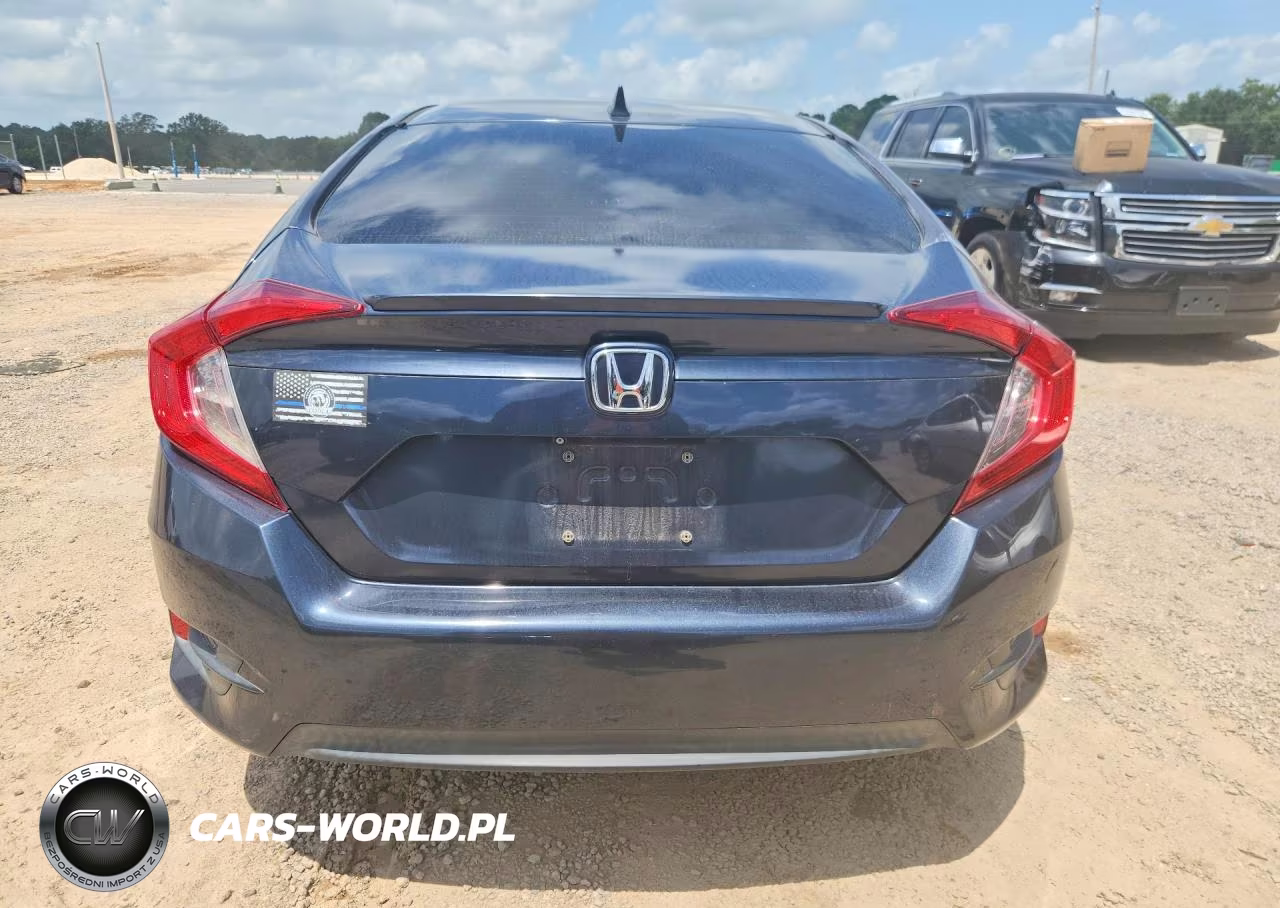 2018 Honda Civic Touring VIN:2HGFC1F97JH643554 - 6