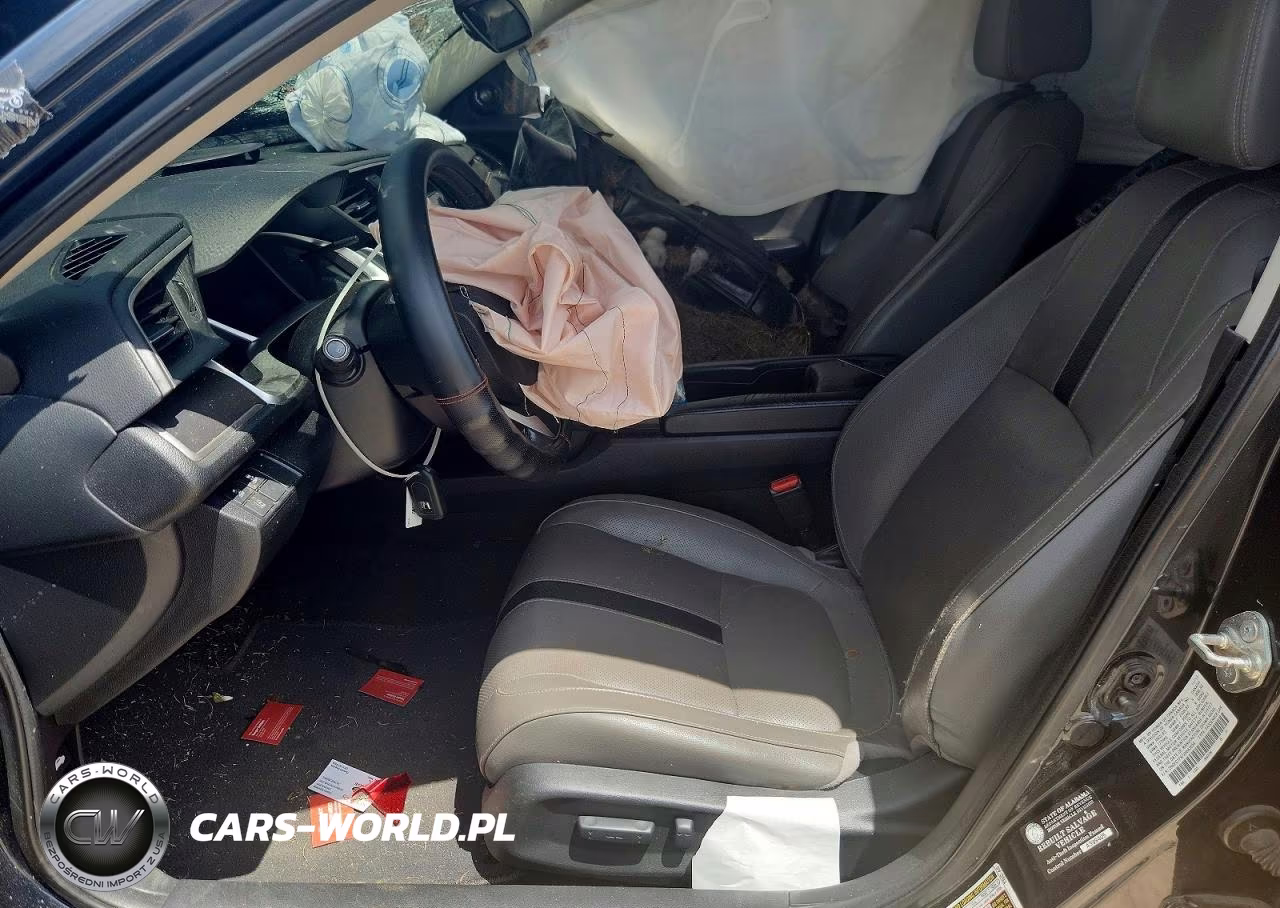 2018 Honda Civic Touring VIN:2HGFC1F97JH643554 - 7