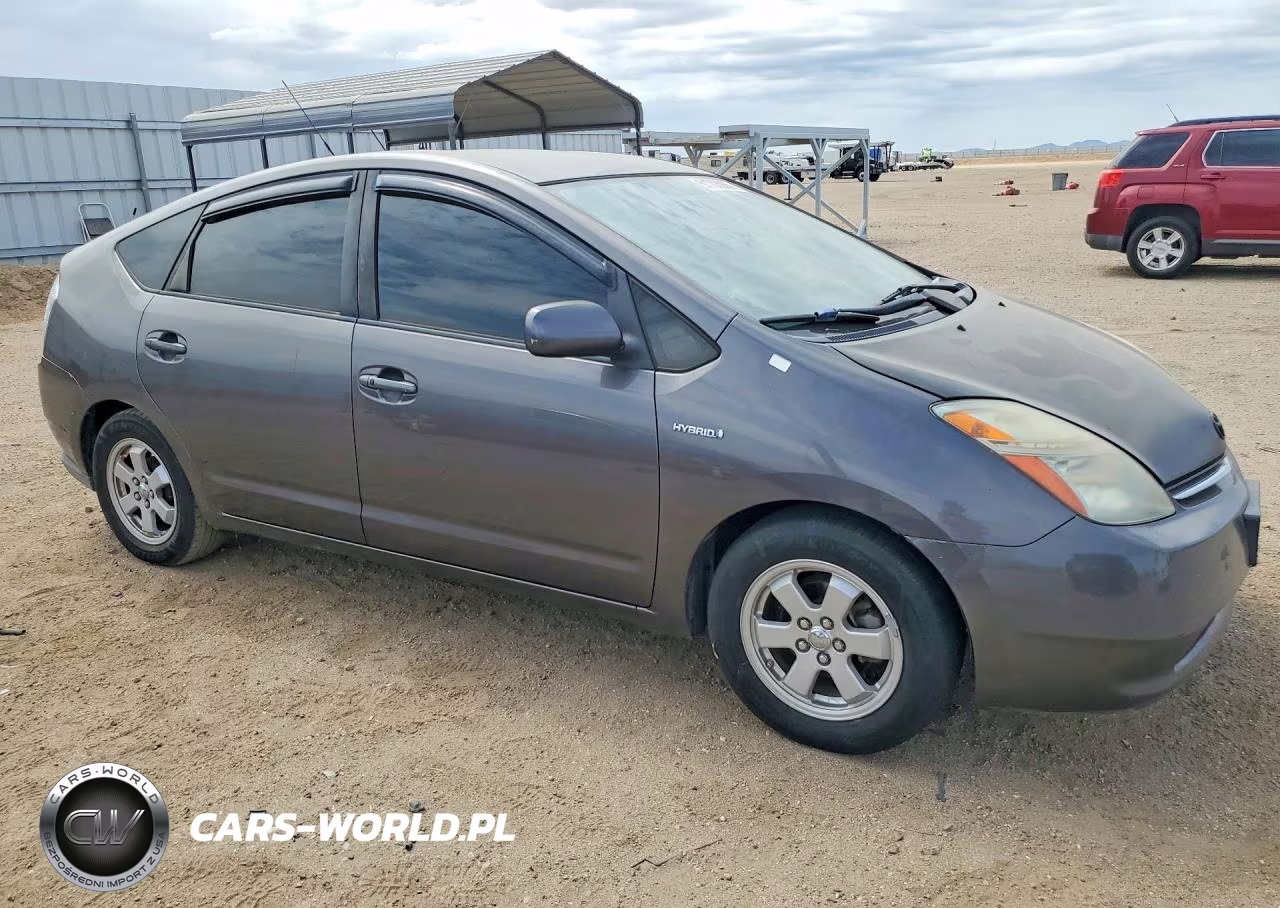 2008 Toyota Prius Base VIN:JTDKB20U383314656 - 4