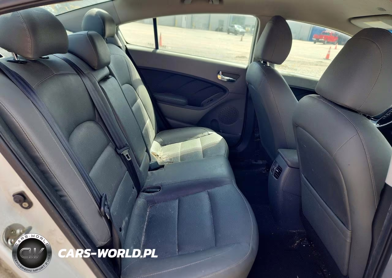 2018 Kia Forte Ex VIN:3KPFL4A89JE235678 - 10