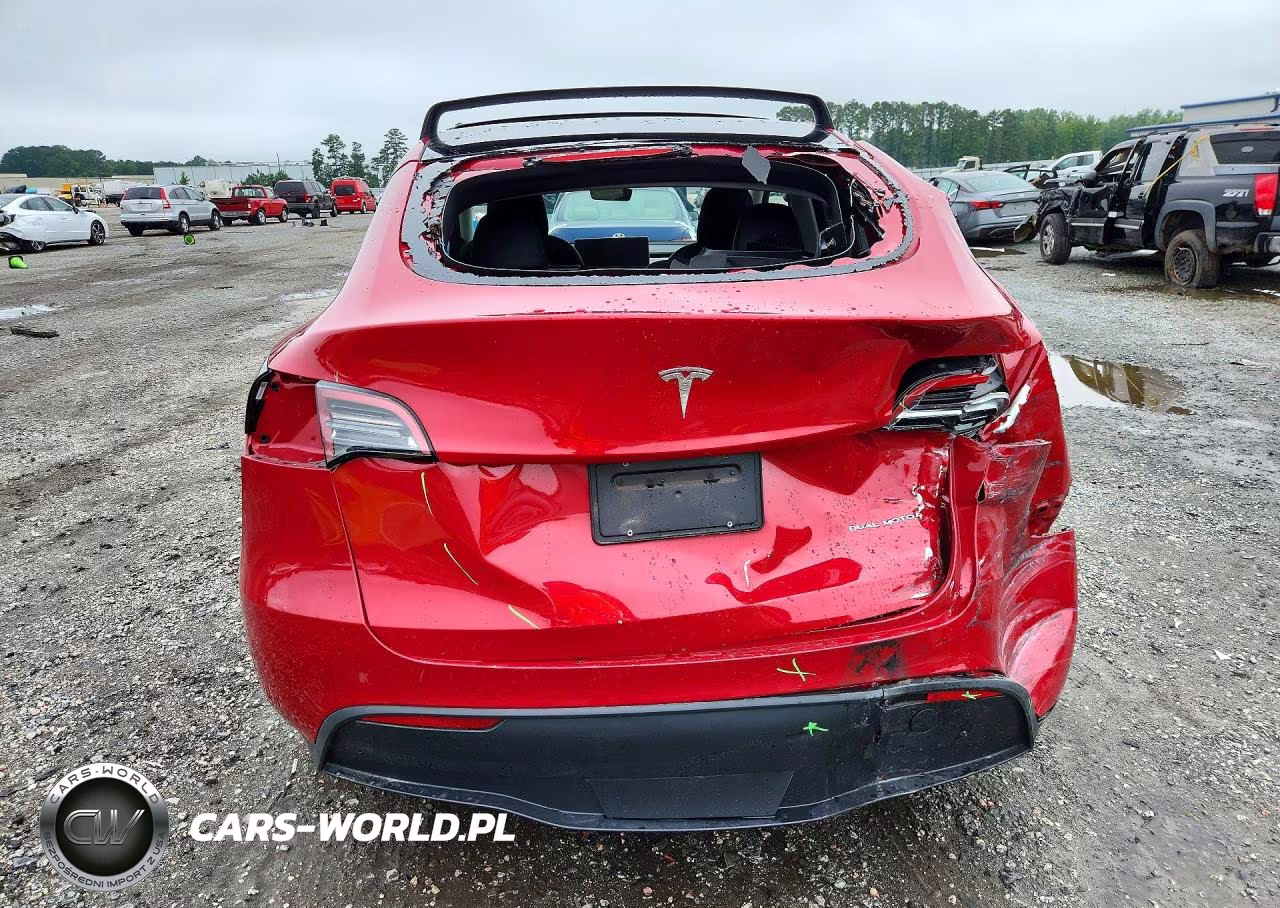 2023 Tesla Model Y VIN:7SAYGDEE5PF596893 - 6