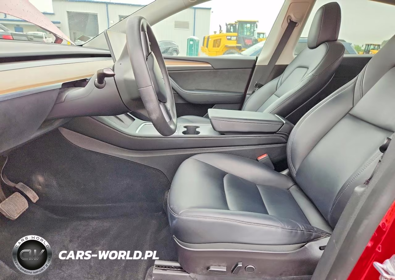 2023 Tesla Model Y VIN:7SAYGDEE5PF596893 - 7