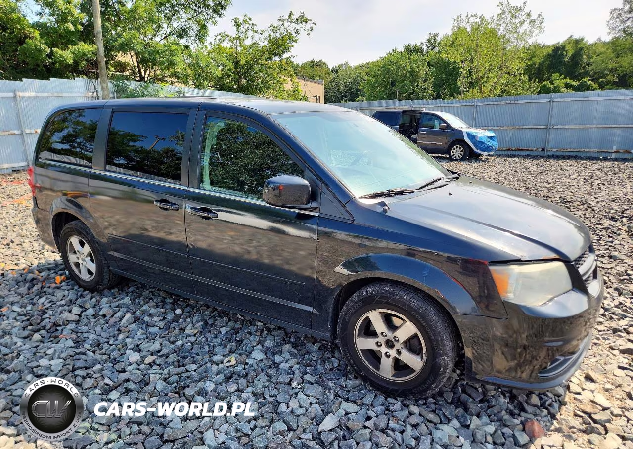 2012 Dodge Grand Caravan Crew VIN:2C4RDGDG3CR110420 - 4