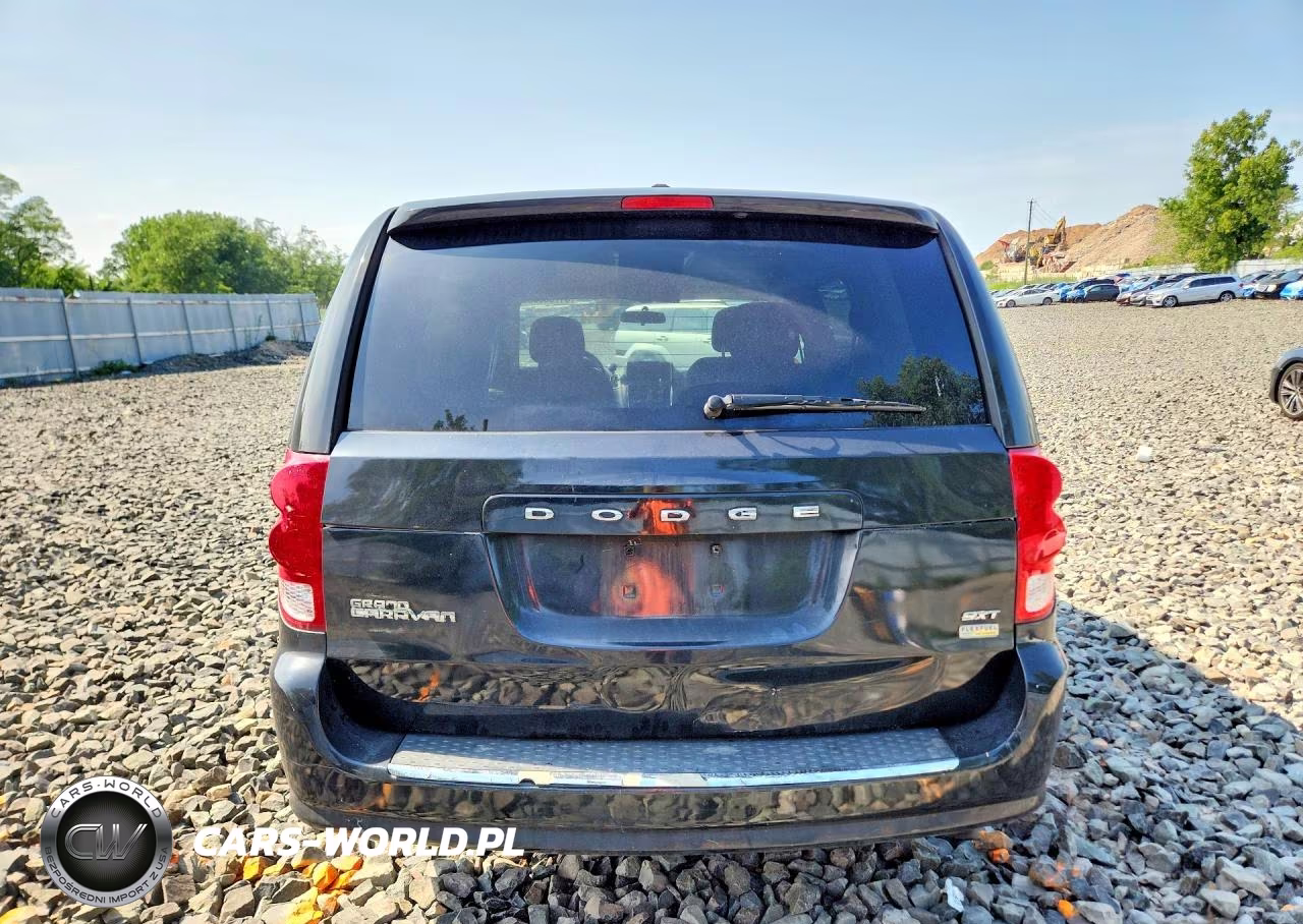 2012 Dodge Grand Caravan Crew VIN:2C4RDGDG3CR110420 - 6