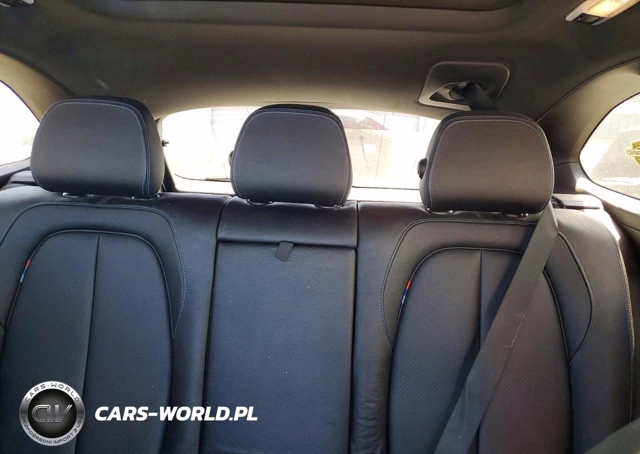 2017 BMW X1 xDrive28I VIN:WBXHT3C39H5F86686 - 10