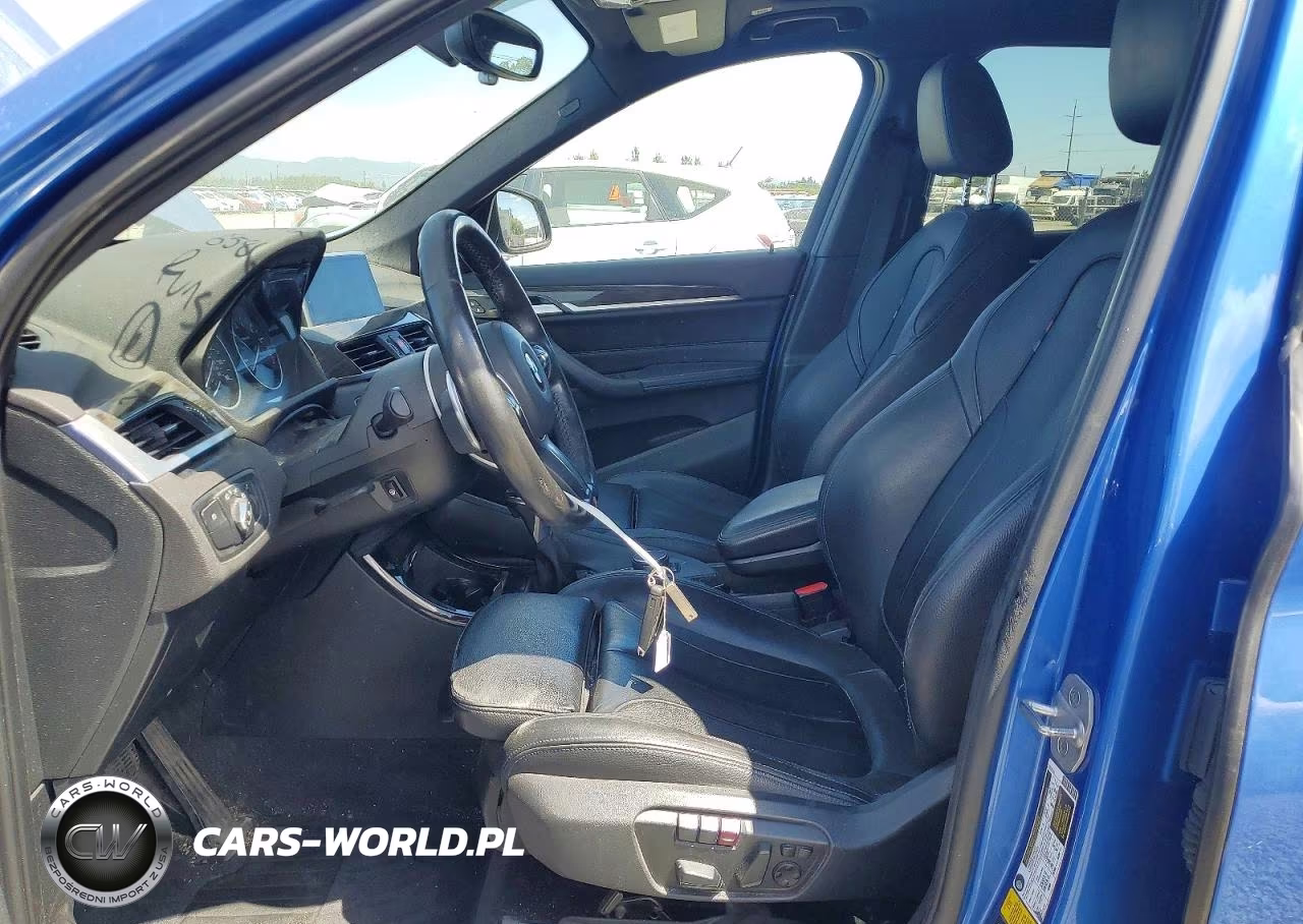 2017 BMW X1 xDrive28I VIN:WBXHT3C39H5F86686 - 7