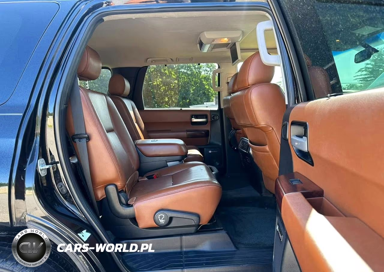 2011 Toyota Sequoia Platinum VIN:5TDDY5G15BS054755 - 7
