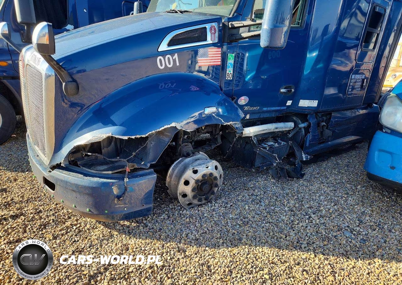 2020 Kenworth T680 Semi Truck VIN:1XKYDP9X2LJ346425 - 14