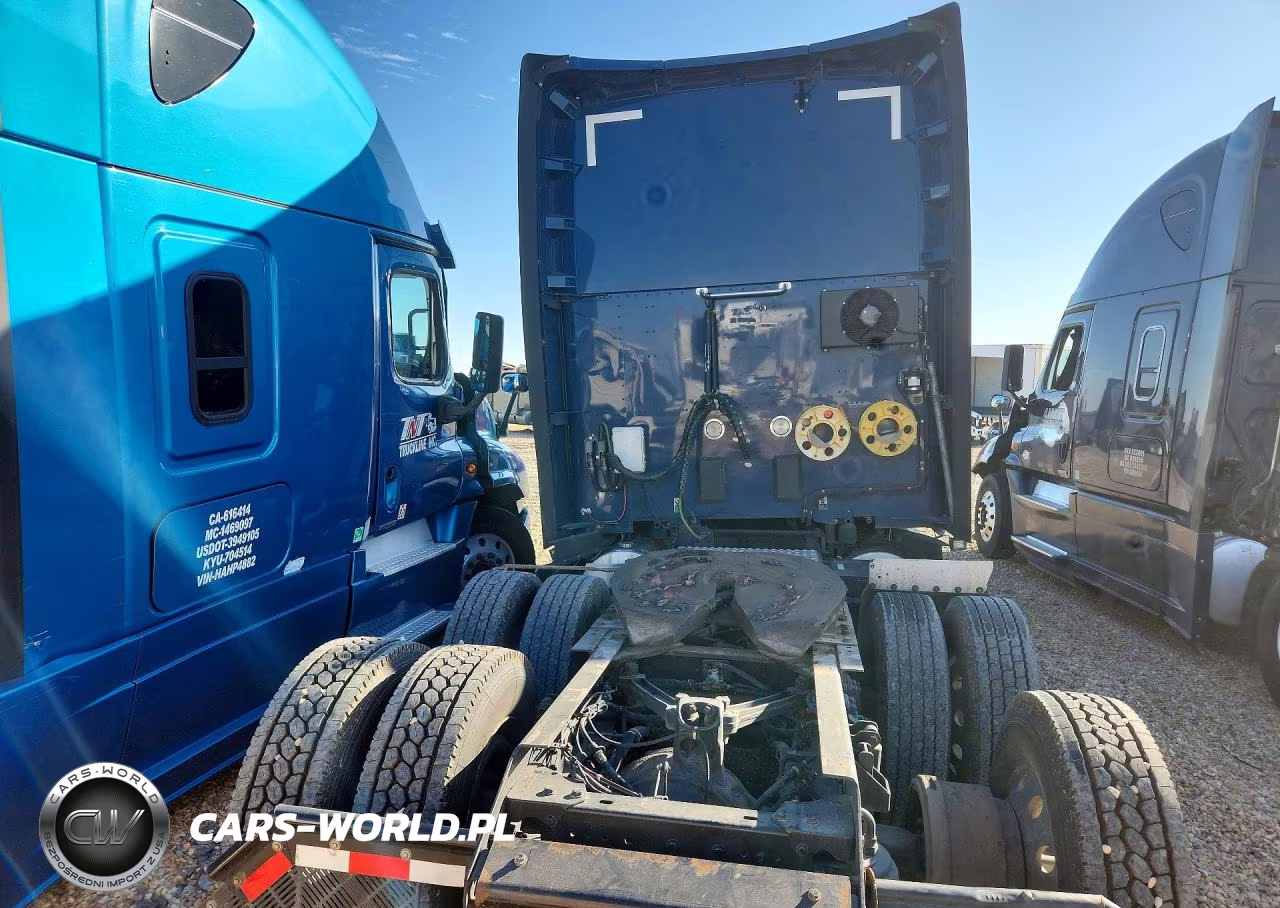 2020 Kenworth T680 Semi Truck VIN:1XKYDP9X2LJ346425 - 6