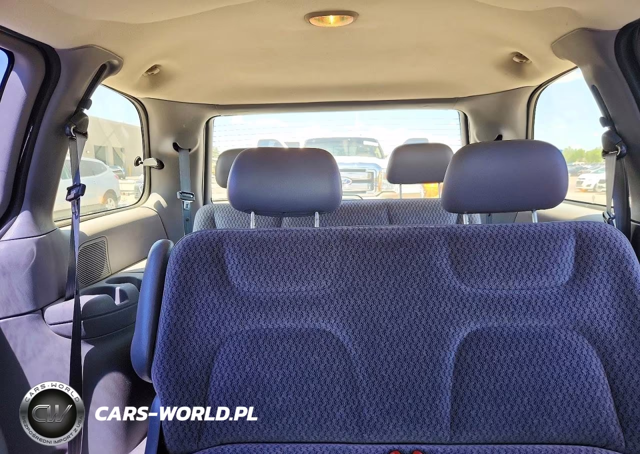2000 Chrysler Voyager VIN:2C4GJ2534YR647657 - 10