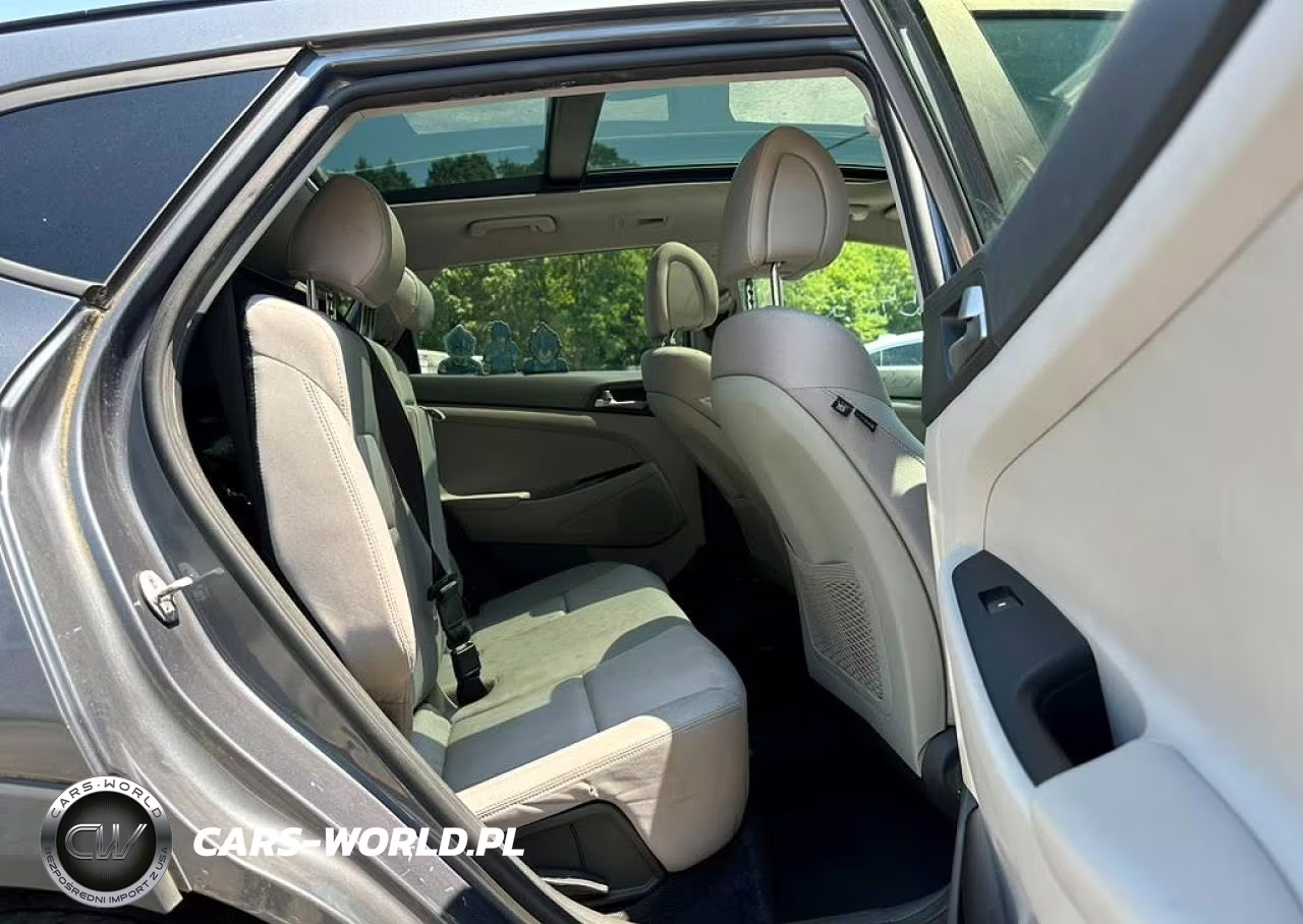2018 Hyundai Tucson Value VIN:KM8J3CA25JU691996 - 7