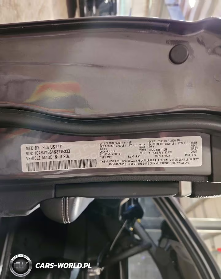 2022 Jeep Grand Cherokee Limited 4Xe VIN:1C4RJYB64N8716333 - 14