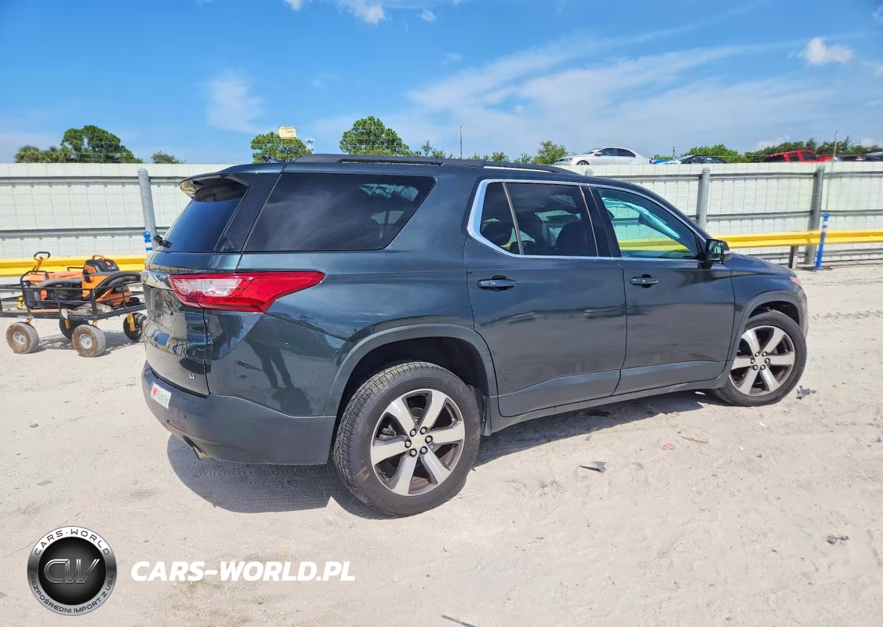 2020 Chevrolet Traverse Lt VIN:1GNEVHKW4LJ165790 - 3
