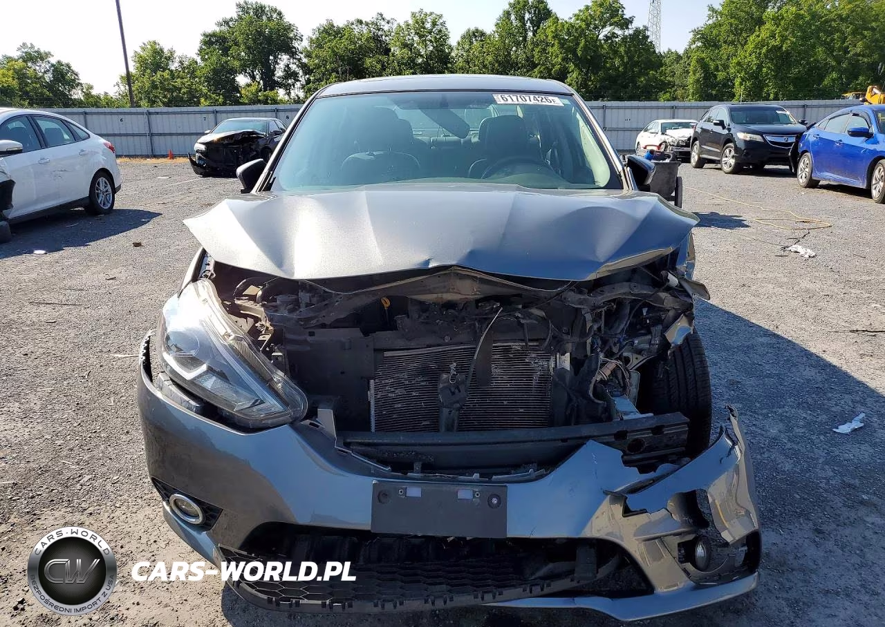 2018 Nissan Sentra VIN:3N1AB7AP8JY230236 - 5