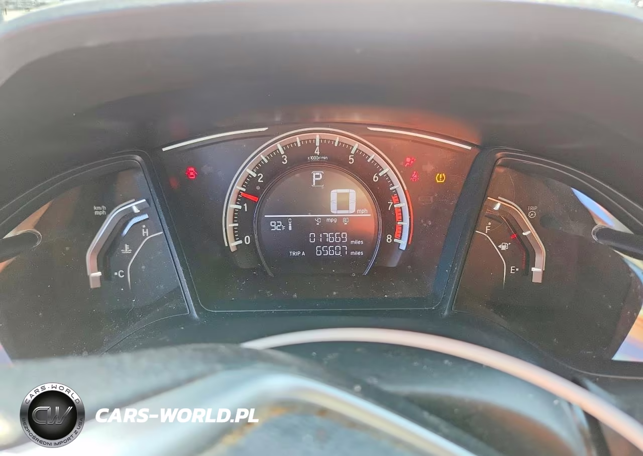 2018 Honda Civic Lx VIN:2HGFC2F50JH583569 - 9