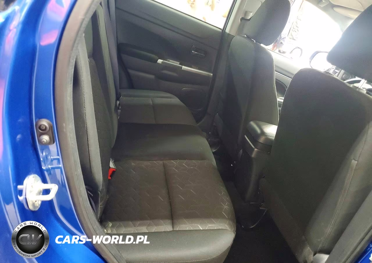 2020 Mitsubishi Outlander Sport Se VIN:JA4AP4AU6LU012556 - 10