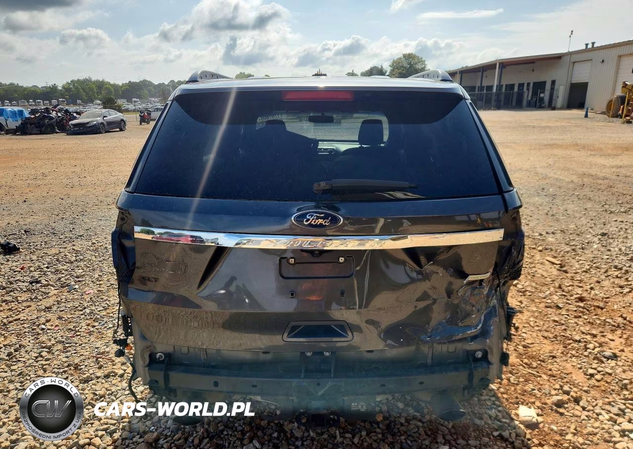 2019 Ford Explorer Xlt VIN:1FM5K7DHXKGA75562 - 6