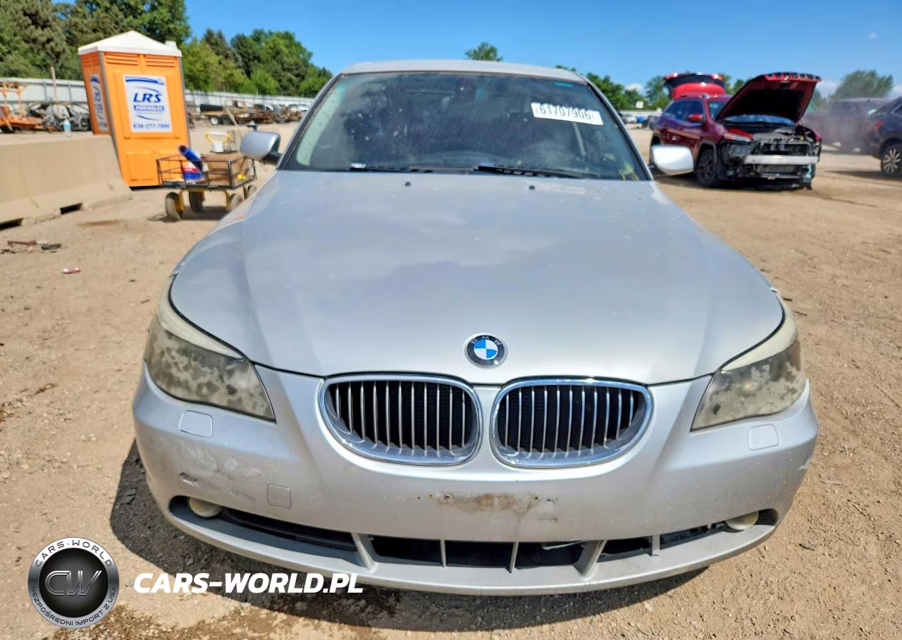 2007 BMW 530 Xi VIN:WBANF735X7CU21413 - 5