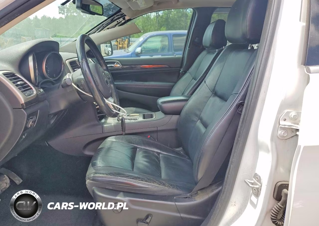 2013 Jeep Grand Cherokee Laredo VIN:1C4RJFAG9DC513576 - 7