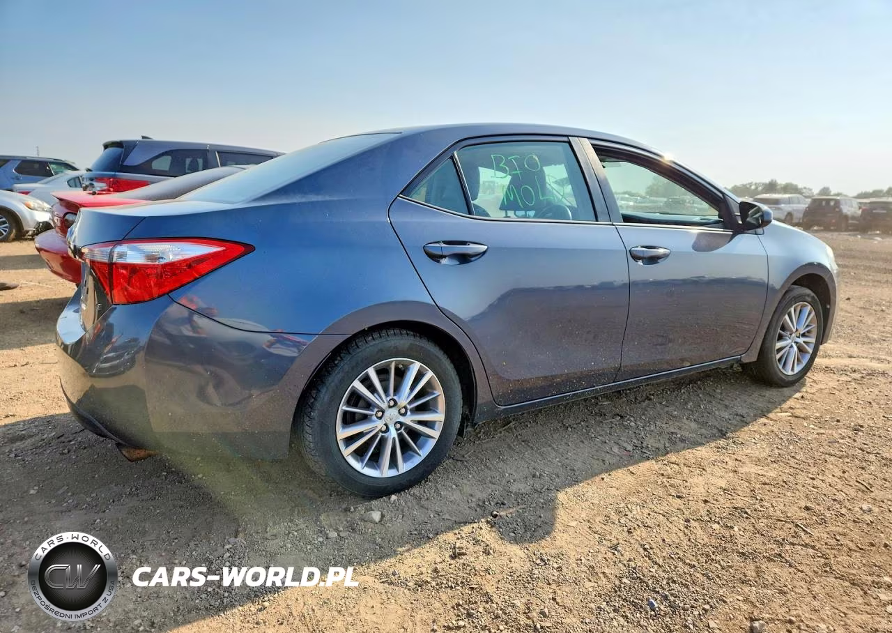 2014 Toyota Corolla Le Premium VIN:5YFBURHEXEP112772 - 3