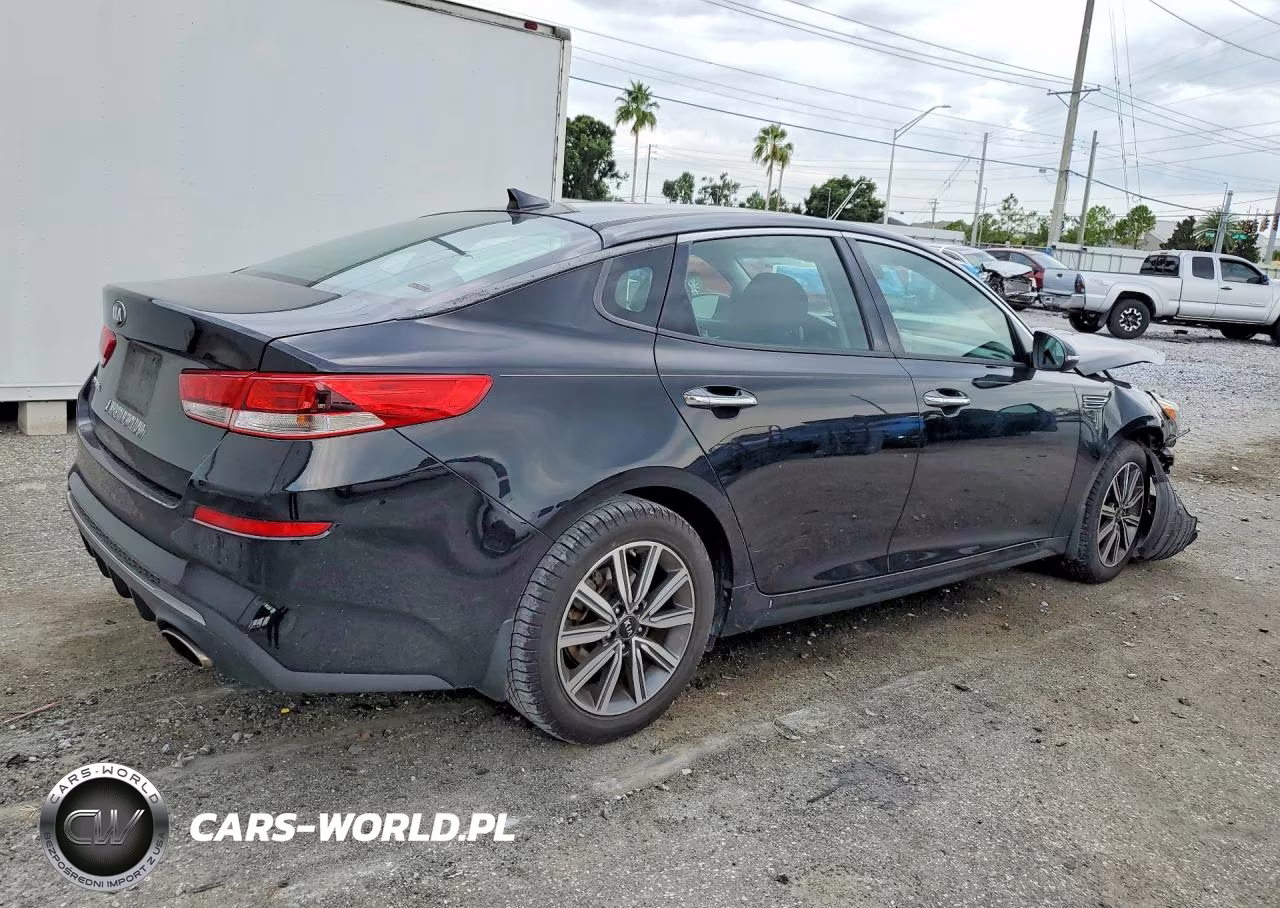 2019 Kia Optima Lx VIN:5XXGT4L38KG300115 - 3
