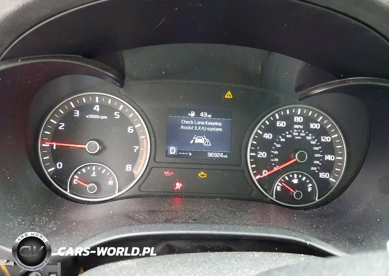 2019 Kia Optima Lx VIN:5XXGT4L38KG300115 - 9
