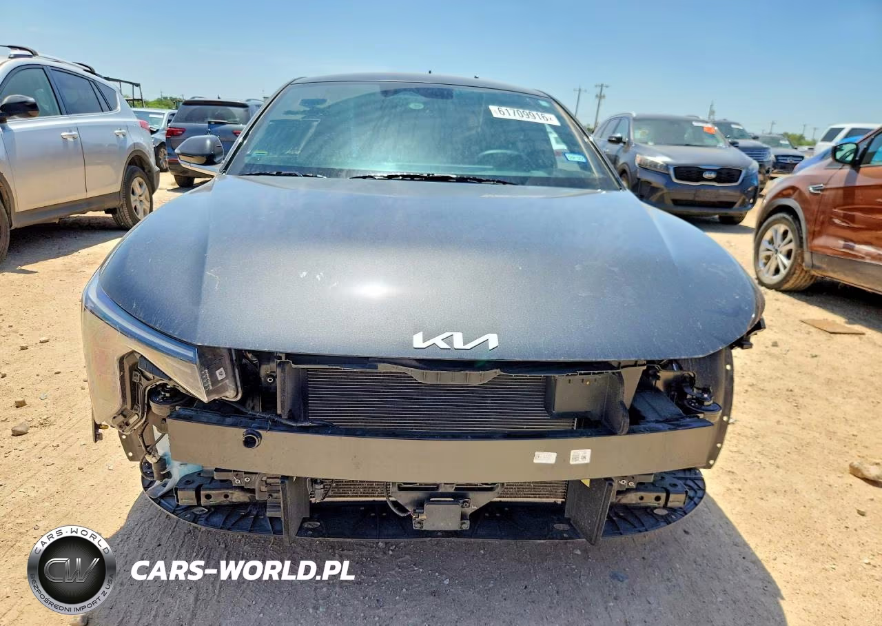 2025 Kia K4 Gt Line VIN:3KPFW4DE4SE190529 - 5