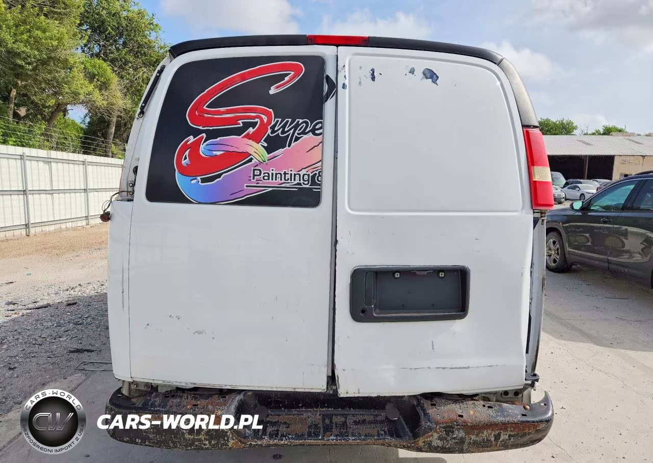 2011 Chevrolet Express 2500 Work Van VIN:1GCWGFFA2B1127371 - 6