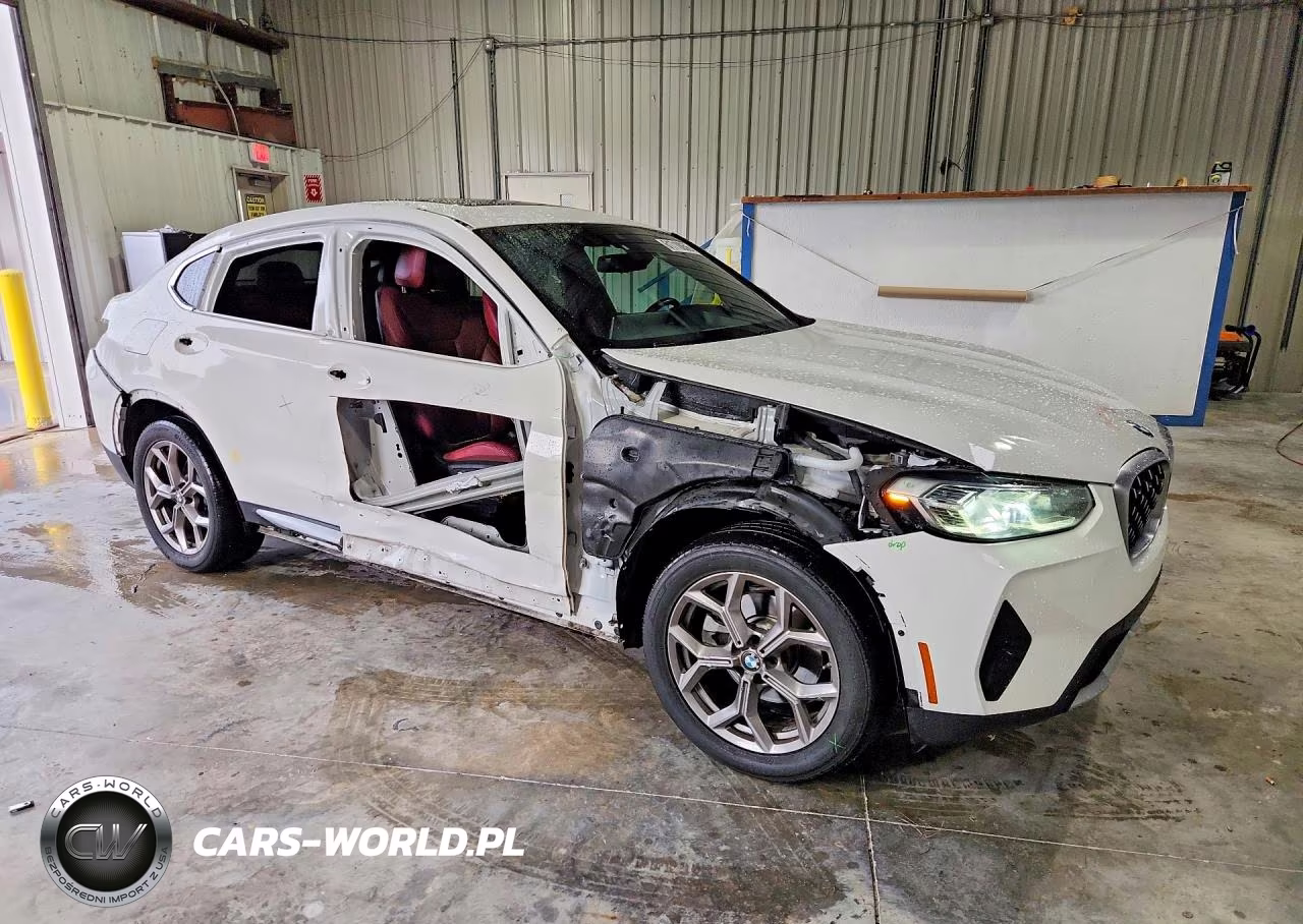 2022 BMW X4 xDrive30I VIN:5UX33DT05N9M14965 - 4