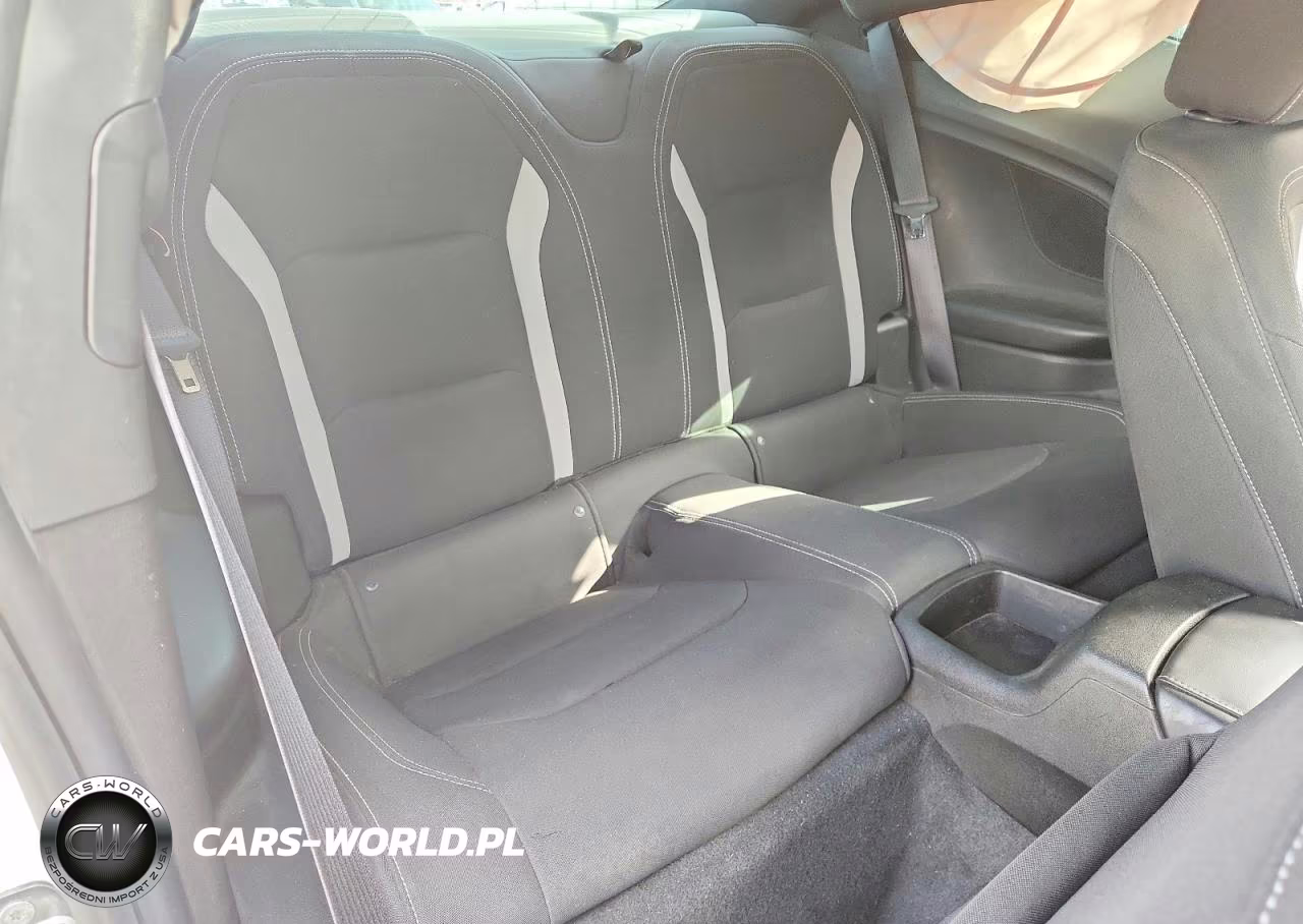 2018 Chevrolet Camaro Lt VIN:1G1FB1RX6J0190911 - 10
