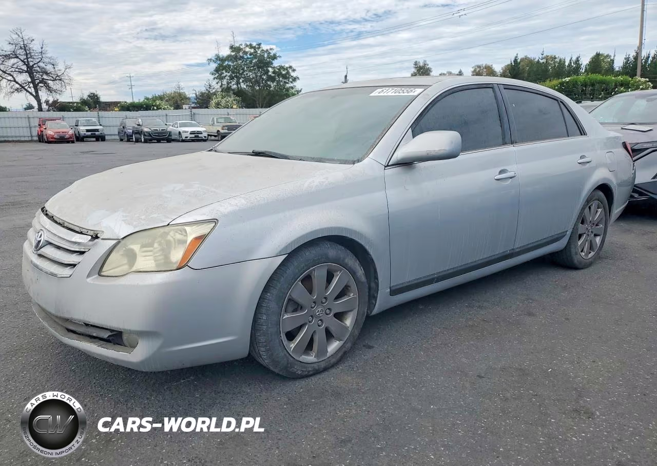 2005 Toyota Avalon Xl – zdjęcie 1 z 12