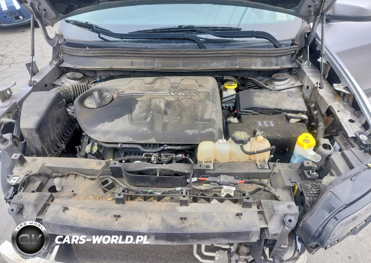 2019 Jeep Cherokee Latitude Plus VIN:1C4PJLLX3KD286573 - 12