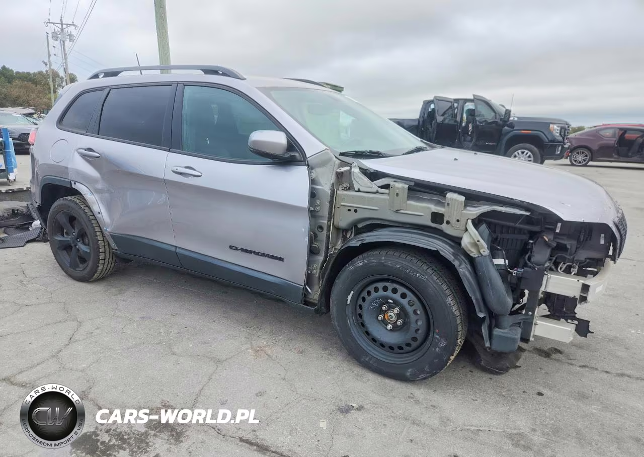 2019 Jeep Cherokee Latitude Plus VIN:1C4PJLLX3KD286573 - 4
