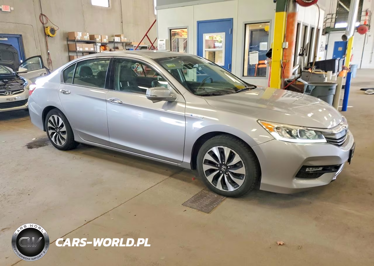2017 Honda Accord Hybrid Exl VIN:JHMCR6F53HC028912 - 4