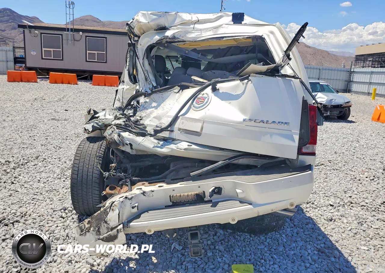 2005 Cadillac Escalade Luxury VIN:1GYEK63N15R205155 - 6