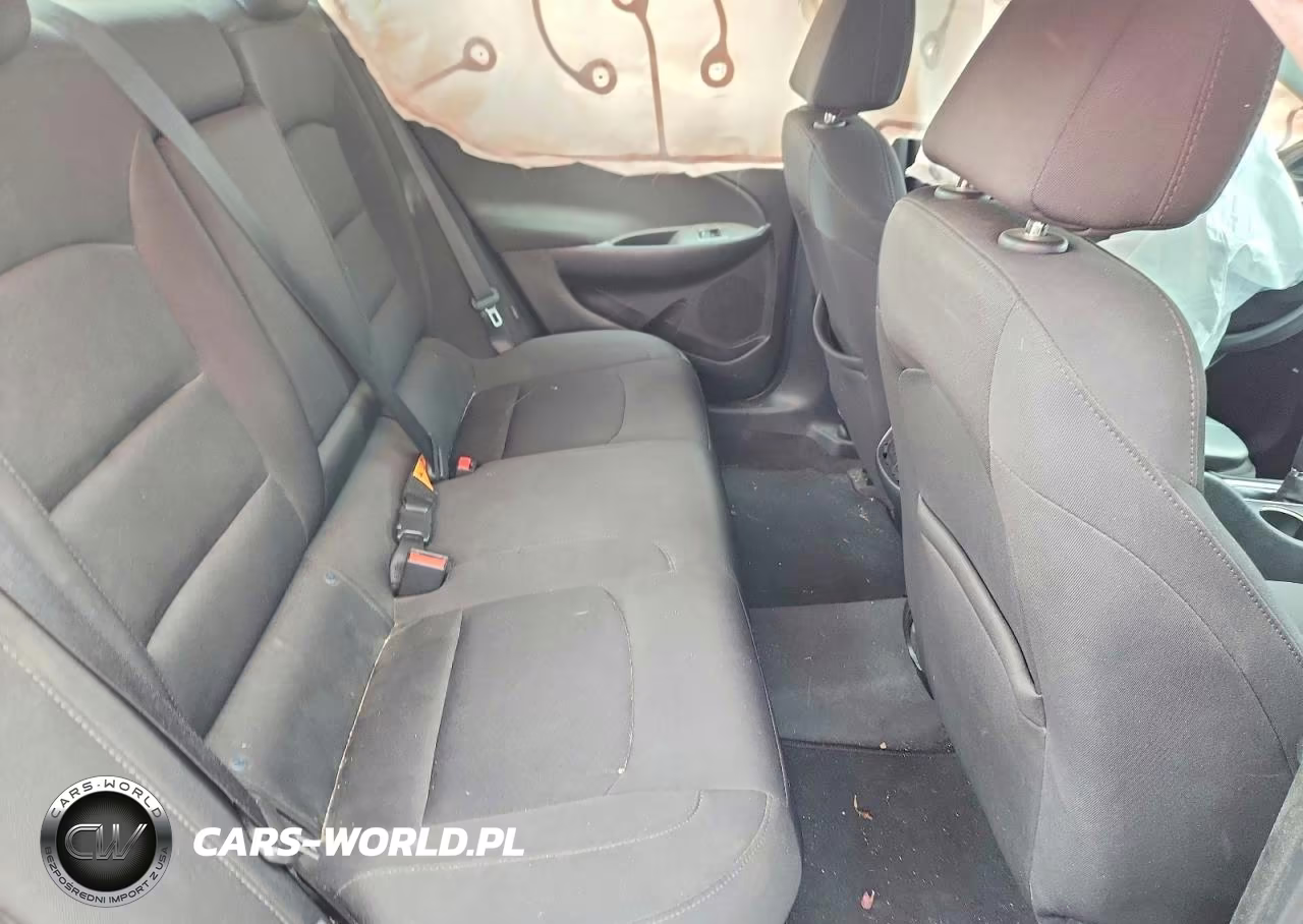2019 Chevrolet Malibu Lt VIN:1G1ZD5ST8KF136630 - 10