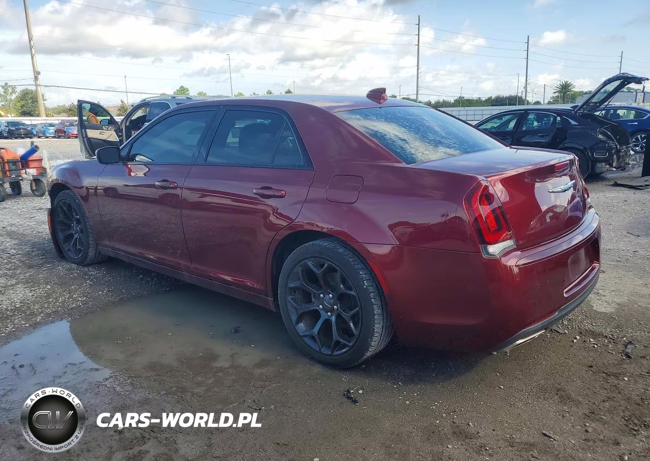 2019 Chrysler 300 S VIN:2C3CCABG3KH693945 - 2