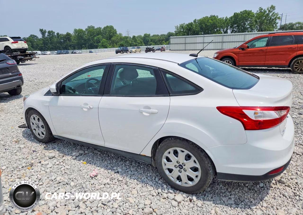 2012 Ford Focus Se VIN:1FAHP3F22CL343569 - 2