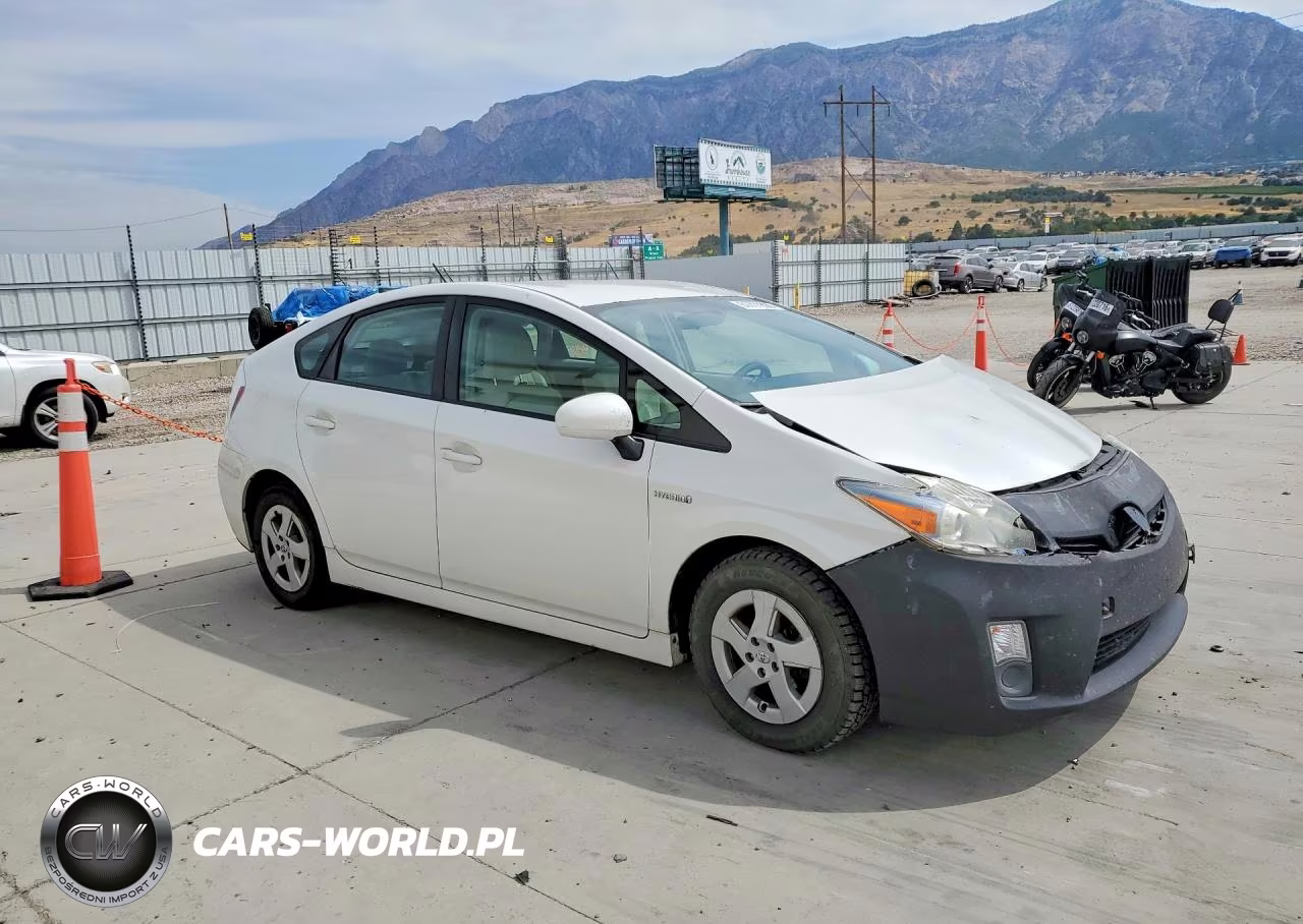 2010 Toyota Prius Ii VIN:JTDKN3DU2A0054975 - 4