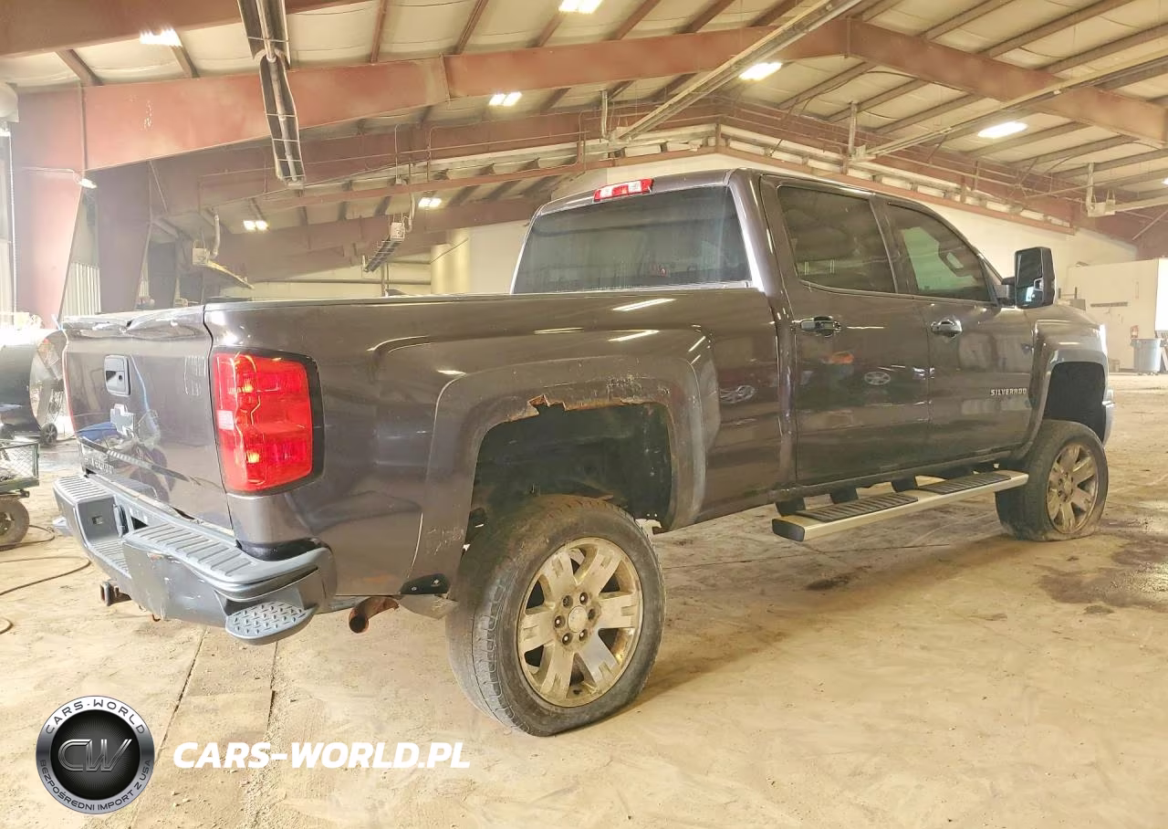2014 Chevrolet Silverado K1500 VIN:3GCUKPEH2EG297634 - 3