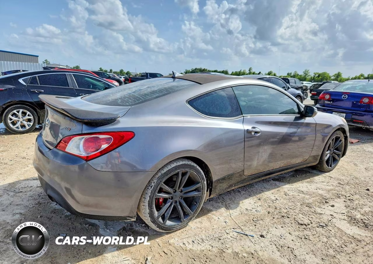2010 Hyundai Genesis Coupe 2.0T Track VIN:KMHHT6KD4AU027429 - 3